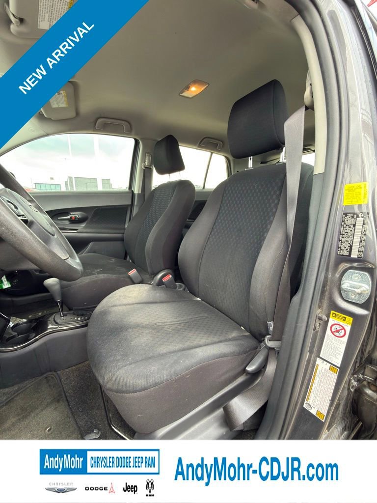 Used 2010 Scion xD image 12