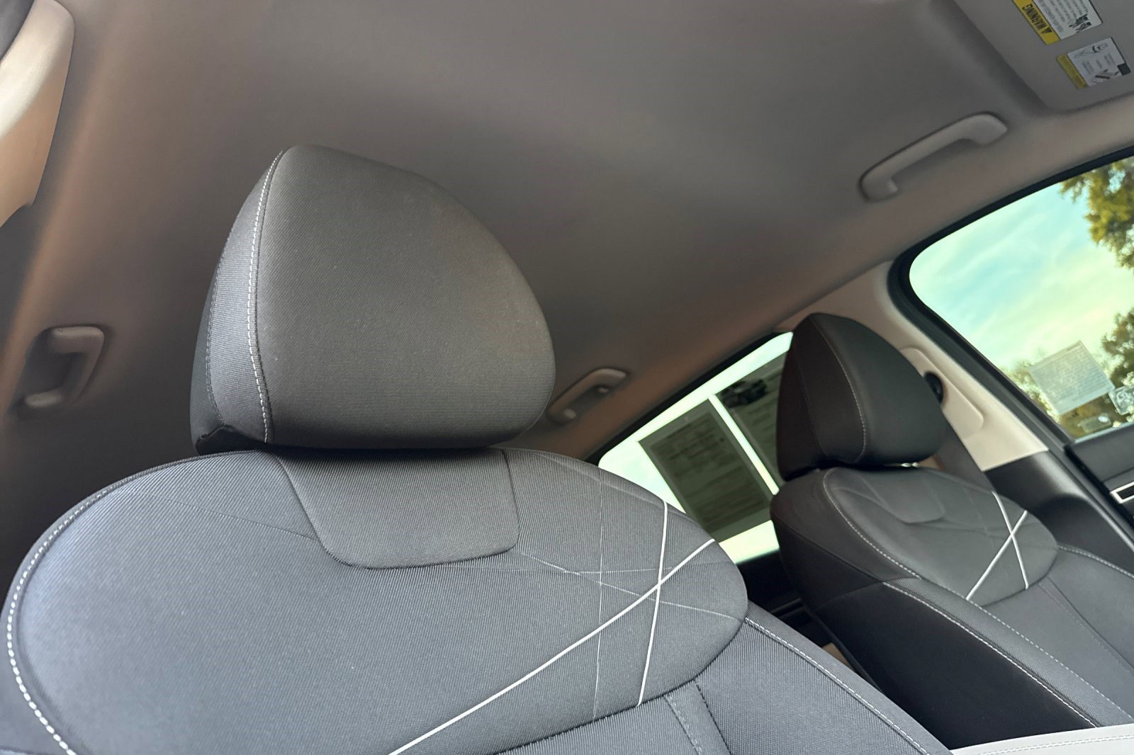 Used 2022 Hyundai Tucson SE image 19