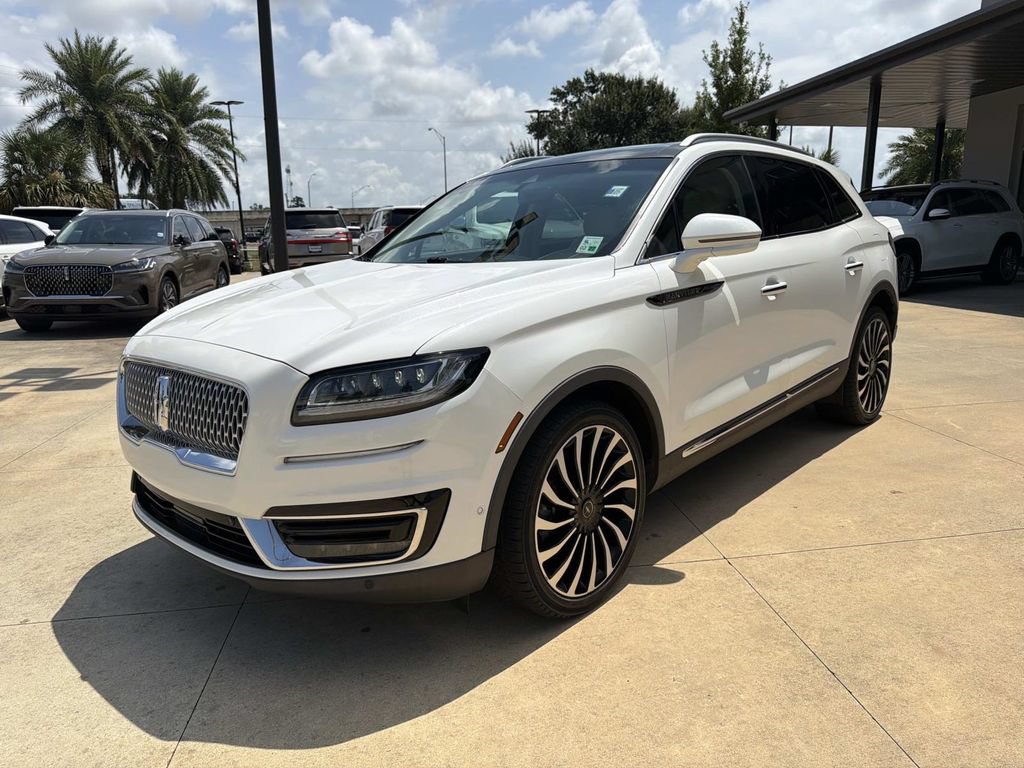 Certified 2020 Lincoln Nautilus Black Label w/ Cargo Utility Package AWD/4WD image 4