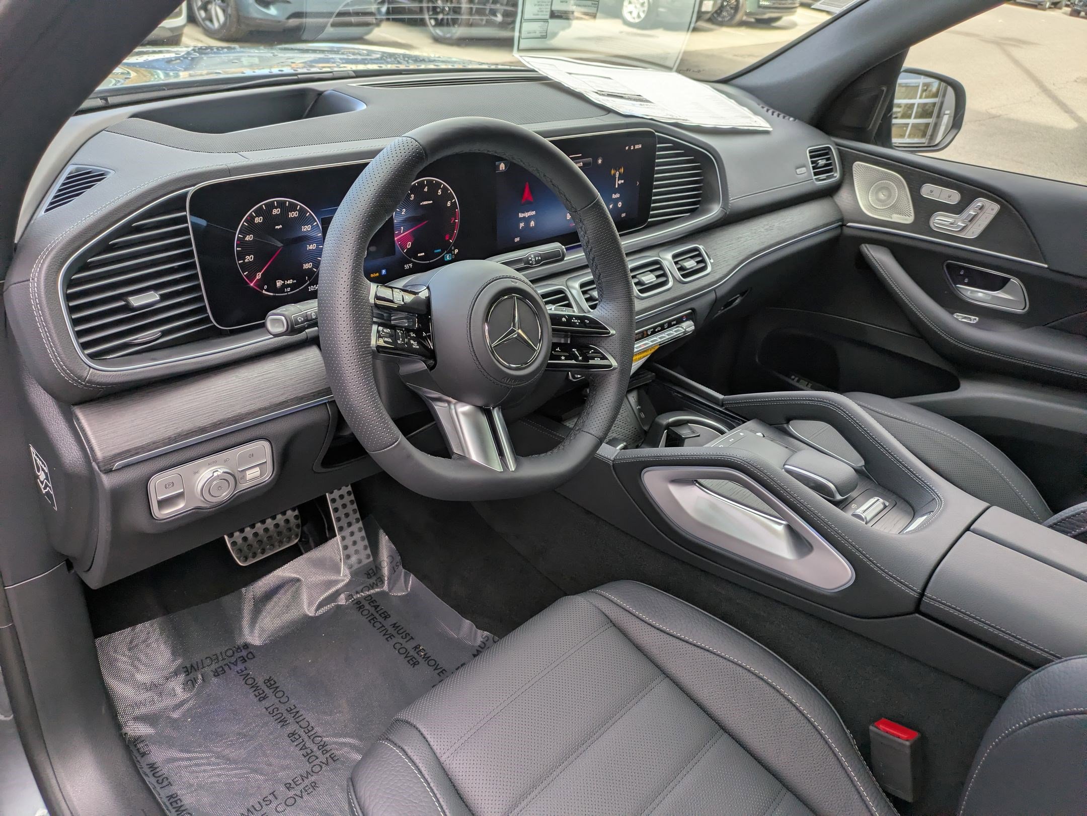 Used 2026 Mercedes-Benz GLS 580 4MATIC image 12