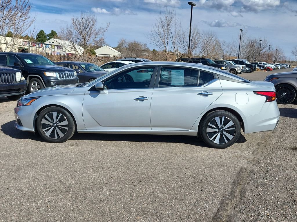 Used 2022 Nissan Altima 2.5 SV image 6