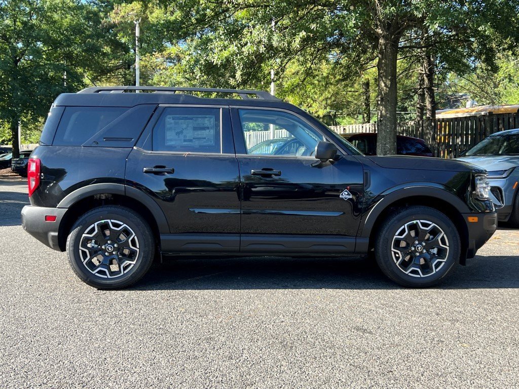 New 2025 Ford Bronco Sport Outer Banks w/ Outer Banks Tech Package+ image 3