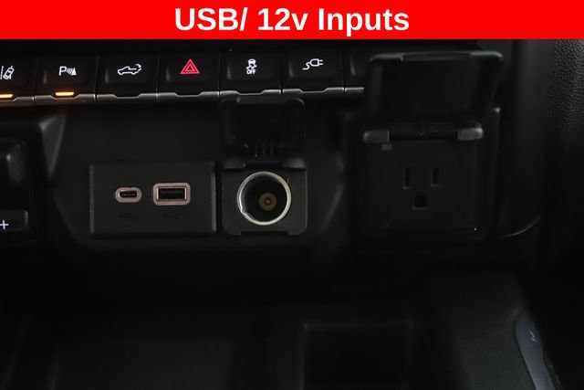 Used 2020 GMC Sierra 3500 AT4 w/ AT4 Premium Package AWD/4WD image 27
