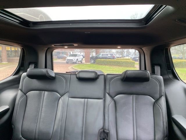 Used 2023 Jeep Wagoneer Series II image 19