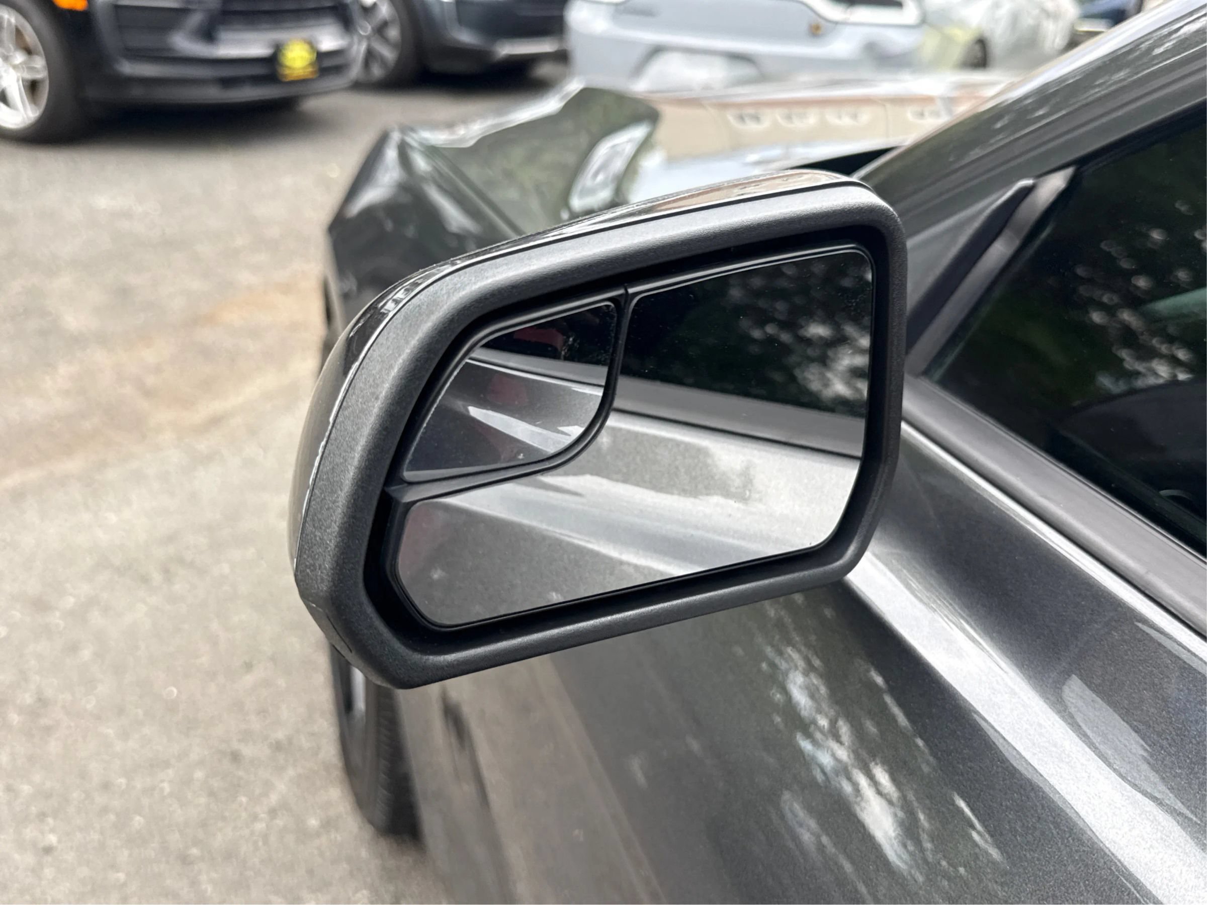 Used 2019 Ford Mustang Coupe w/ Black Accent Package RWD image 19
