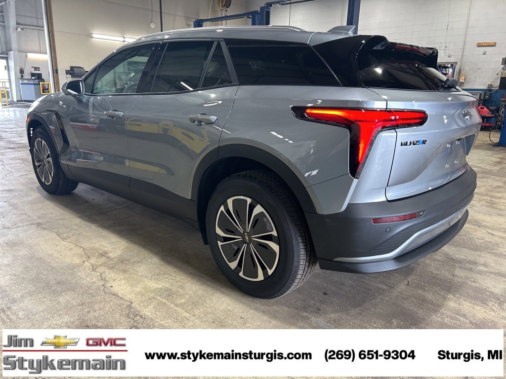 New 2024 Chevrolet Blazer EV LT image 5