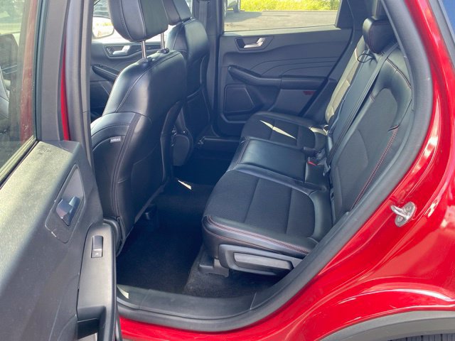 Used 2025 Ford Escape ST-Line Select AWD/4WD image 13
