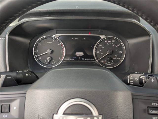 Used 2025 Nissan Rogue SV AWD/4WD image 11