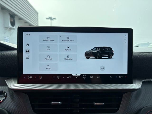 Used 2025 Ford Explorer ST image 18