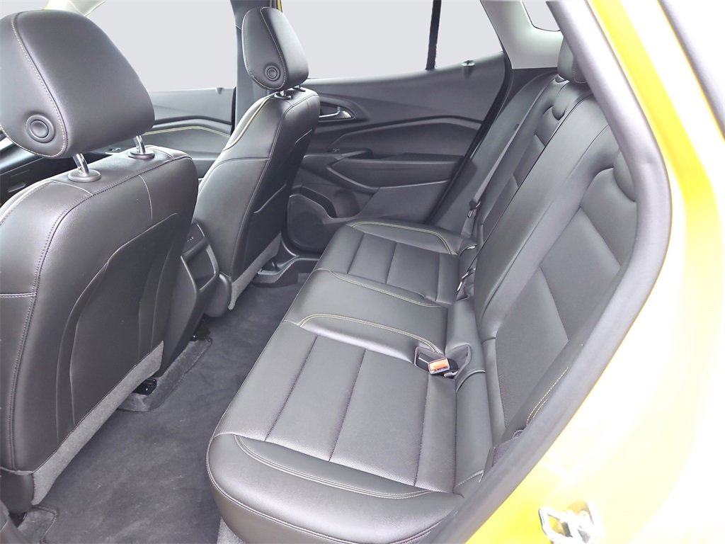 Certified 2025 Chevrolet Trax ACTIV w/ Sunroof Package image 32