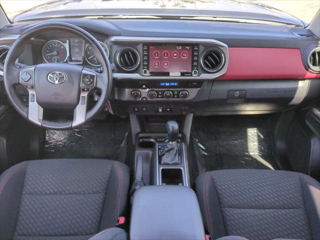 Used 2022 Toyota Tacoma SR5 w/ Technology Package image 25