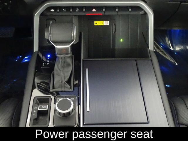 Used 2023 Toyota Tundra Platinum image 32