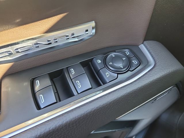 New 2026 GMC Sierra 1500 Denali w/ Technology Package AWD/4WD image 19