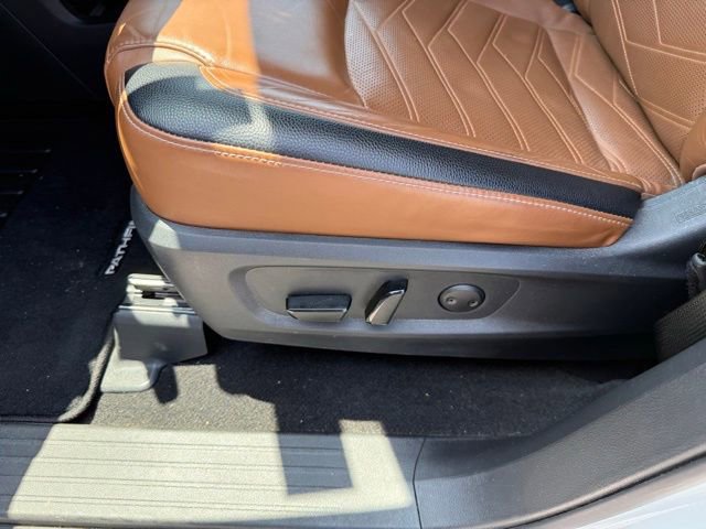 Used 2023 Nissan Pathfinder Platinum w/ Cargo Package AWD/4WD image 30