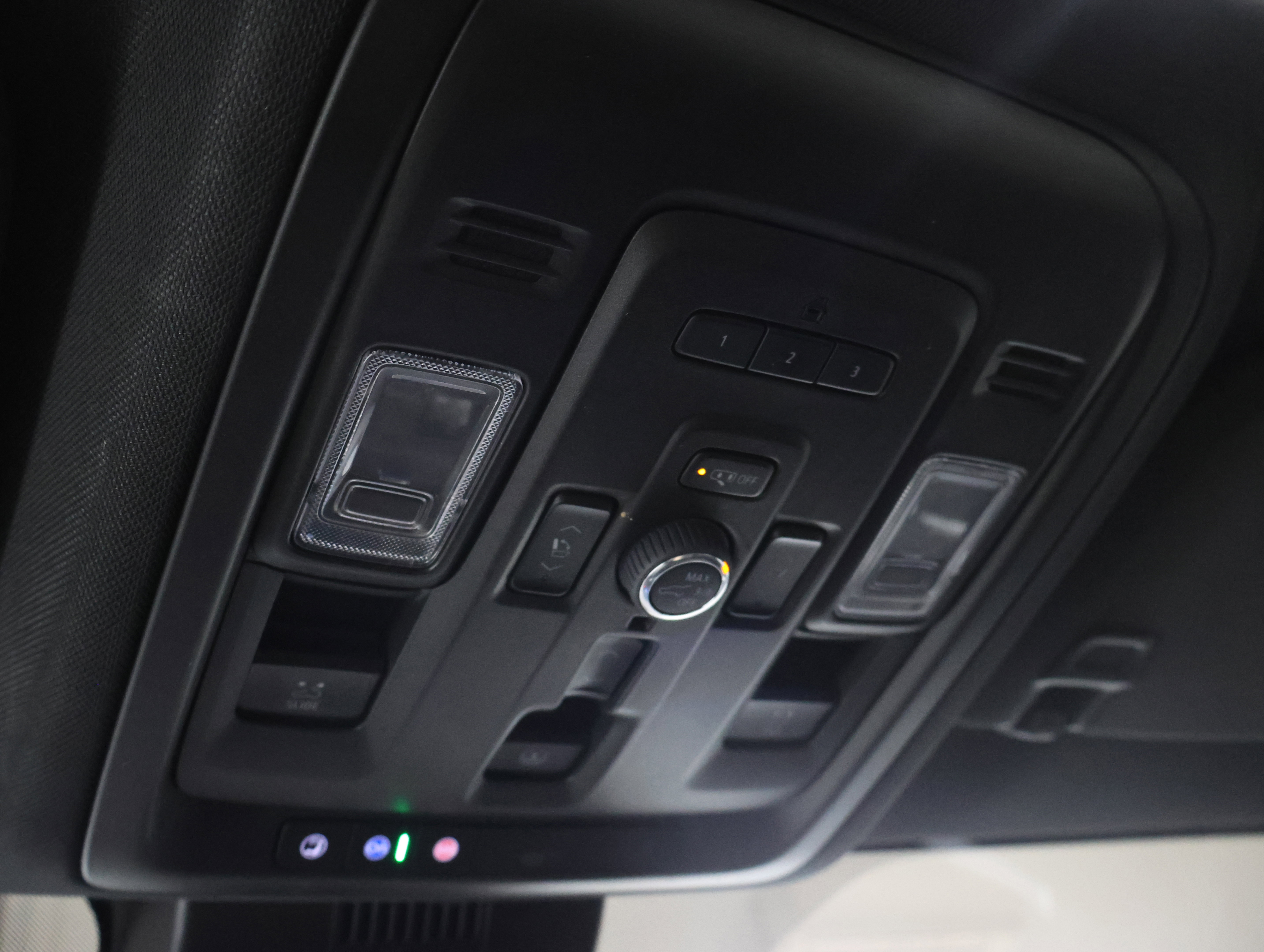 Used 2023 Chevrolet Suburban RST w/ Luxury Package AWD/4WD image 68