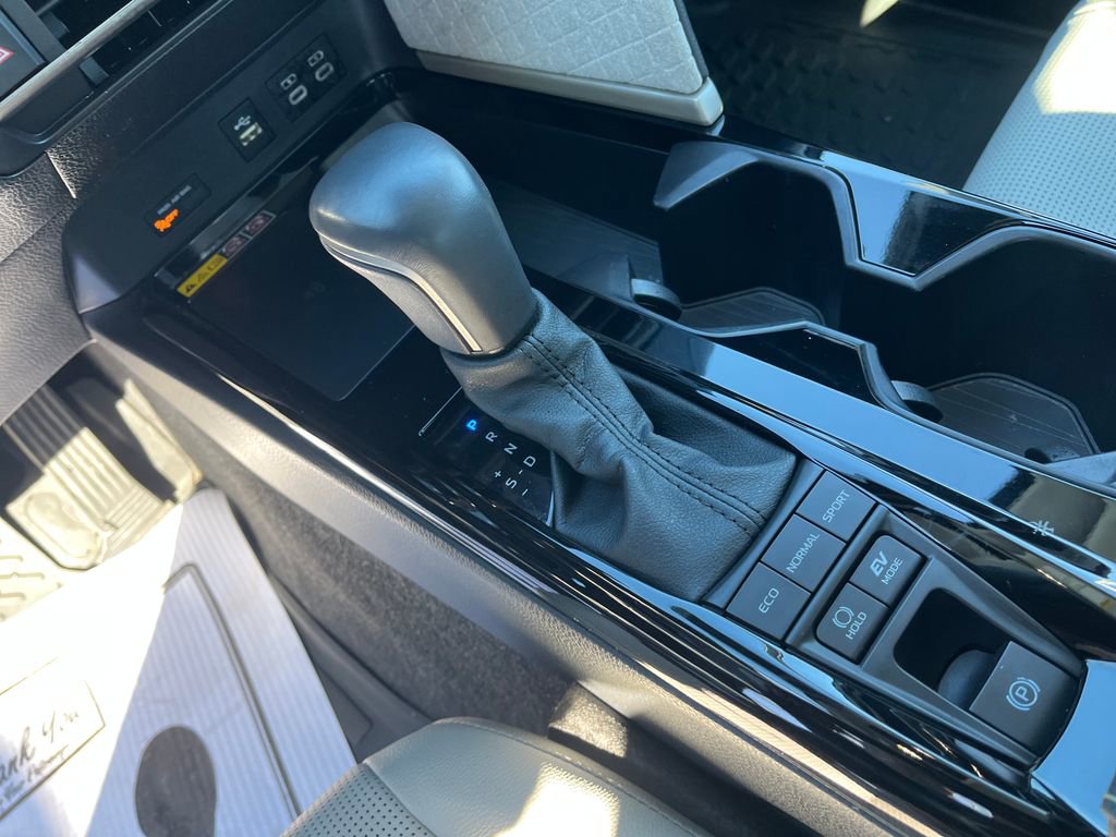 Certified 2025 Toyota Camry XLE image 27