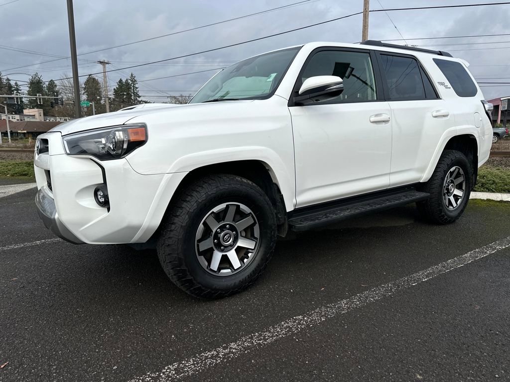 Used 2023 Toyota 4Runner TRD Off-Road Premium image 2