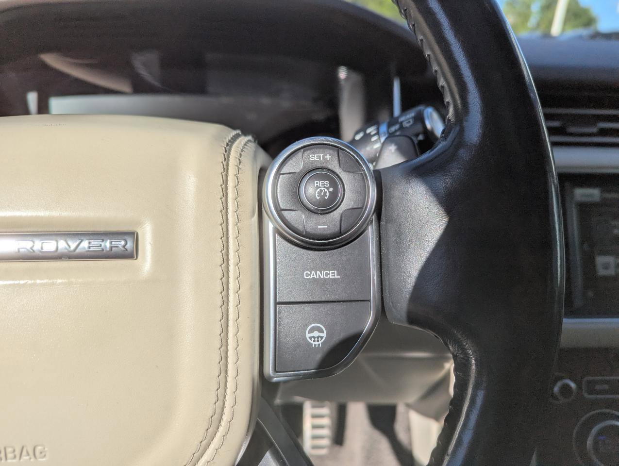 Used 2016 Land Rover Range Rover Supercharged image 20