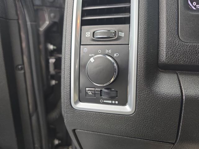 Used 2024 RAM 1500 Classic Warlock AWD/4WD image 45