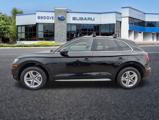 Used 2019 Audi Q5 2.0T Premium w/ Convenience Package AWD/4WD image 2