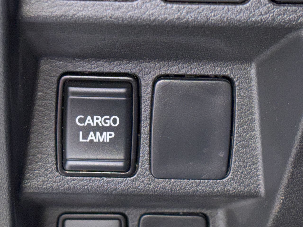 Used 2024 Nissan Frontier Pro-X w/ Pro Convenience Package RWD image 14