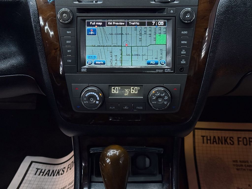 Used 2010 Cadillac DTS Premium FWD image 22