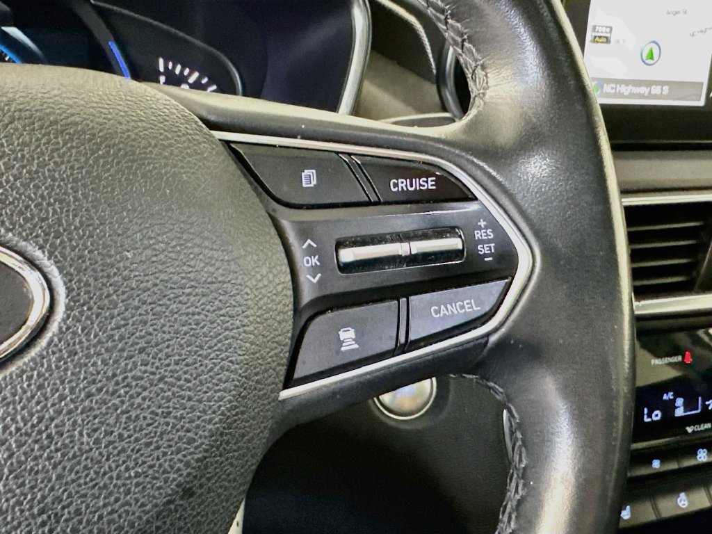 Used 2019 Hyundai Santa Fe AWD image 23
