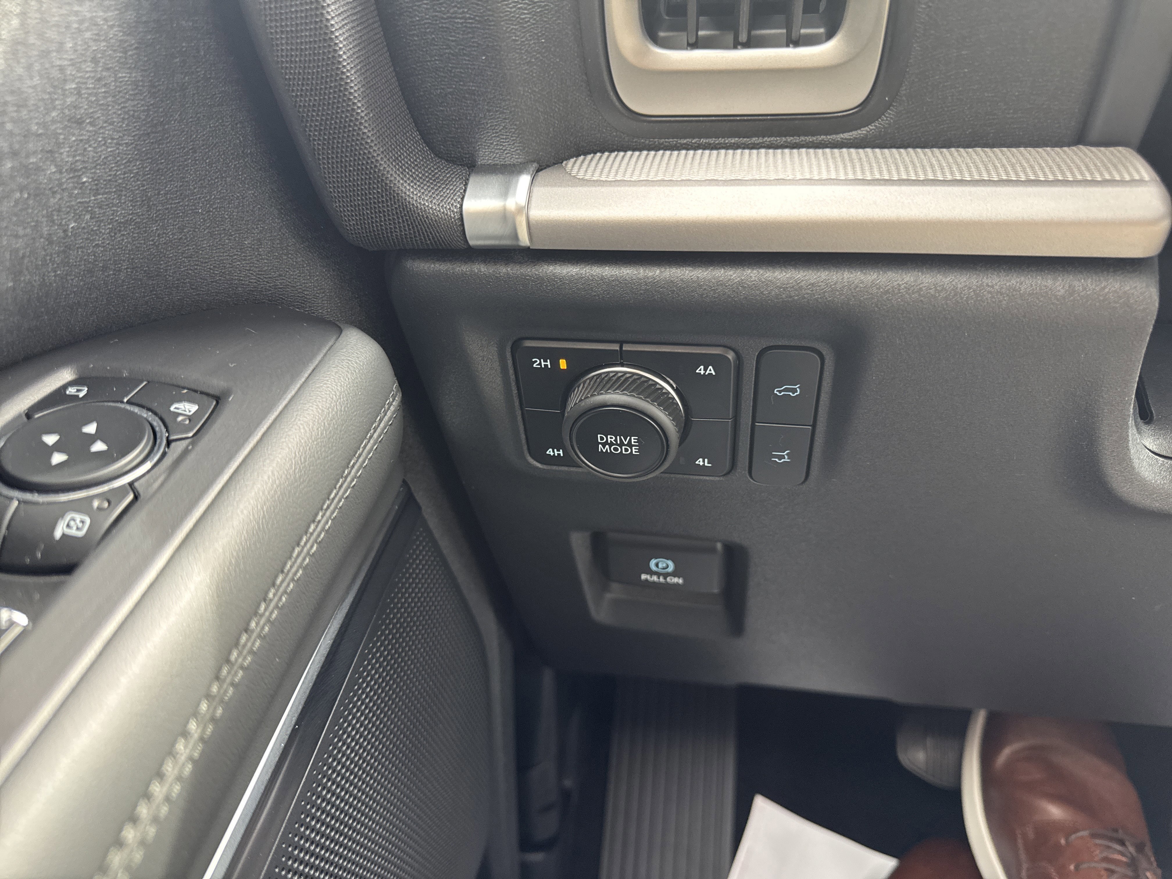 New 2026 Ford Expedition Active image 41