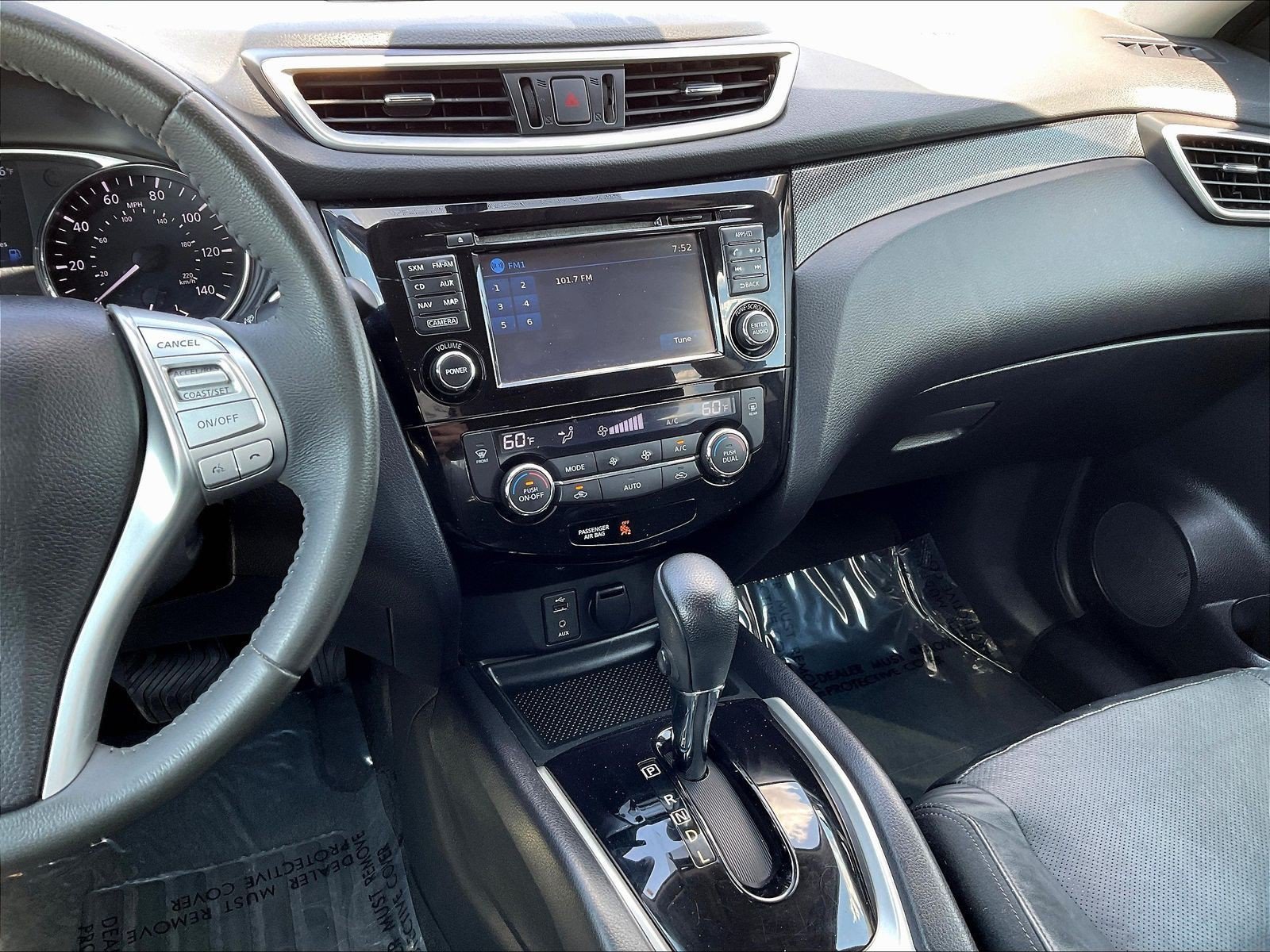 Used 2015 Nissan Rogue SL w/ SL Premium Package AWD/4WD image 11