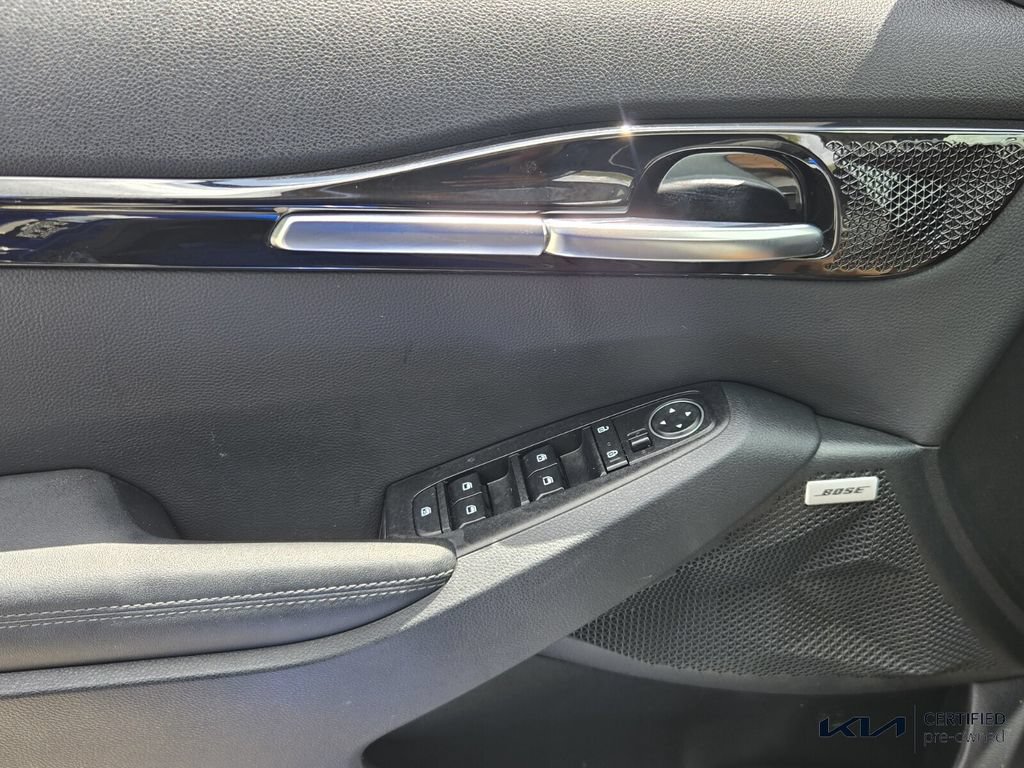 Certified 2023 Kia Seltos SX w/ SX Sunroof Package AWD/4WD image 33