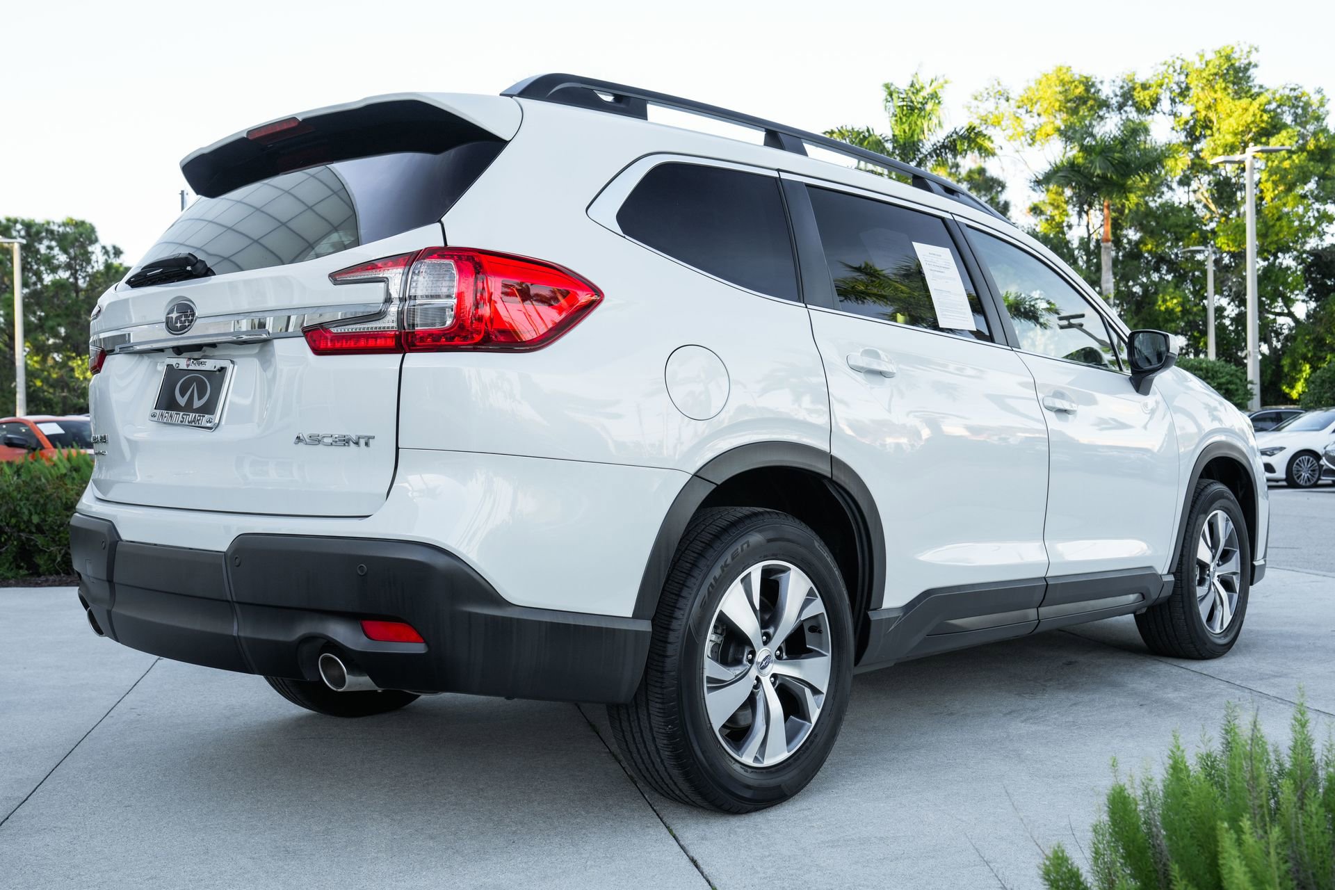 Used 2024 Subaru Ascent Premium w/ Convenience Package image 23