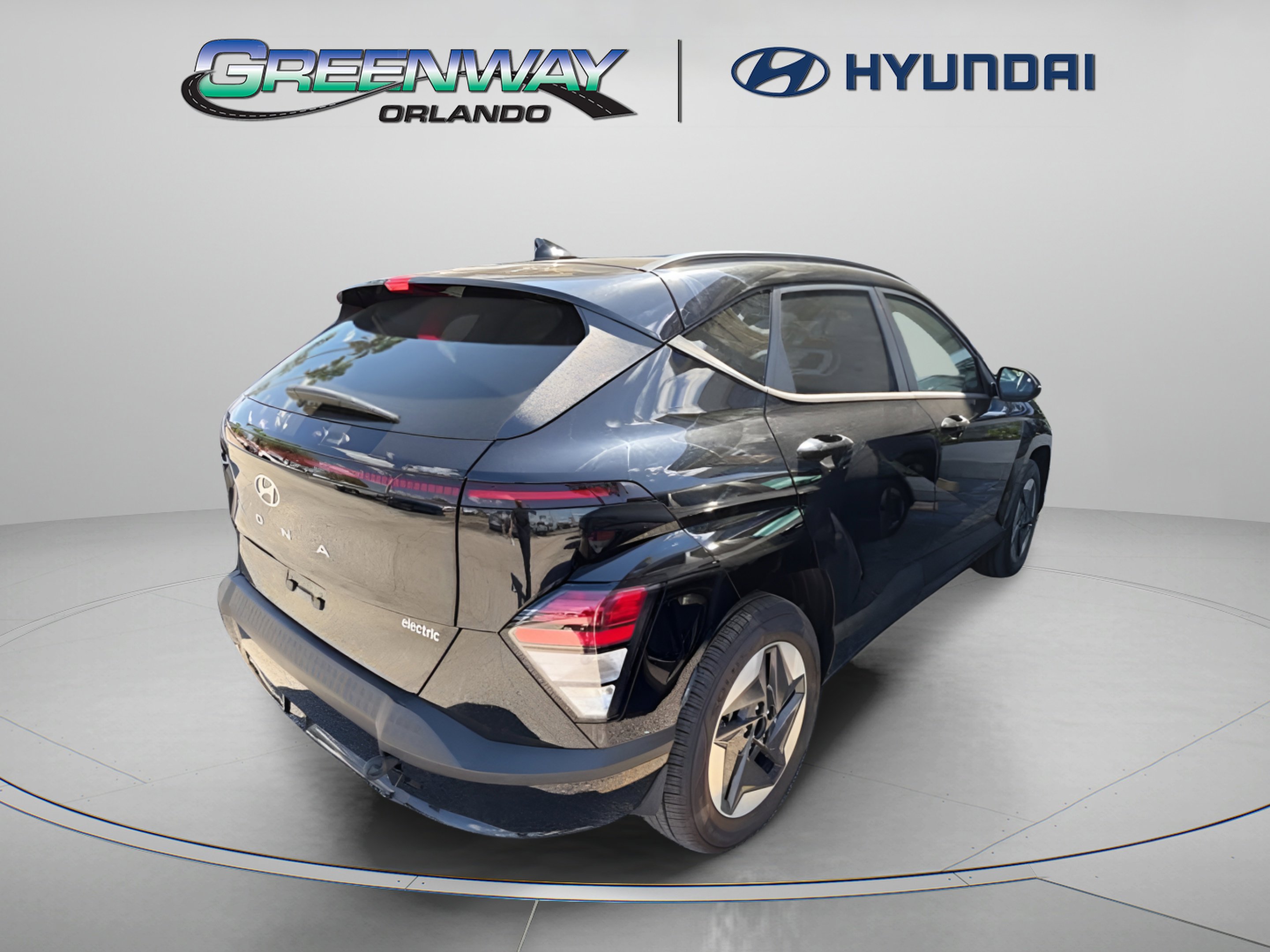 Certified 2024 Hyundai Kona SEL FWD image 11