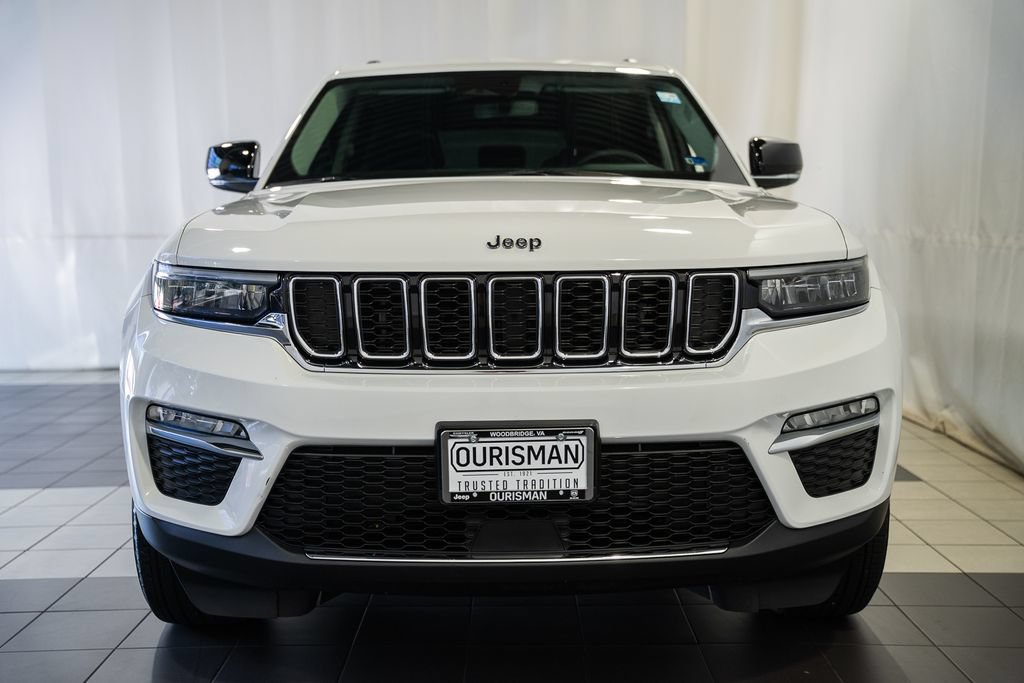 Certified 2023 Jeep Grand Cherokee Limited AWD/4WD image 2