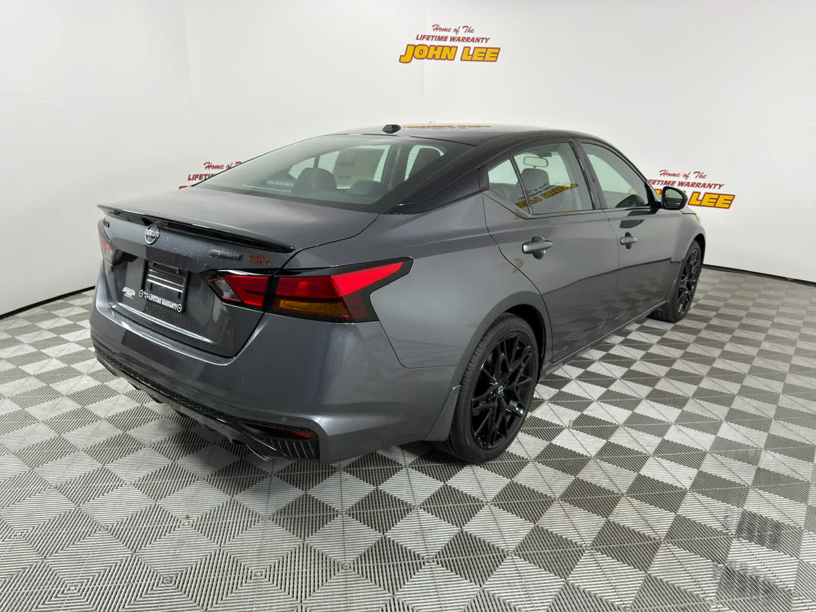 New 2026 Nissan Altima 2.5 SR w/ SR Midnight Edition Package FWD image 6