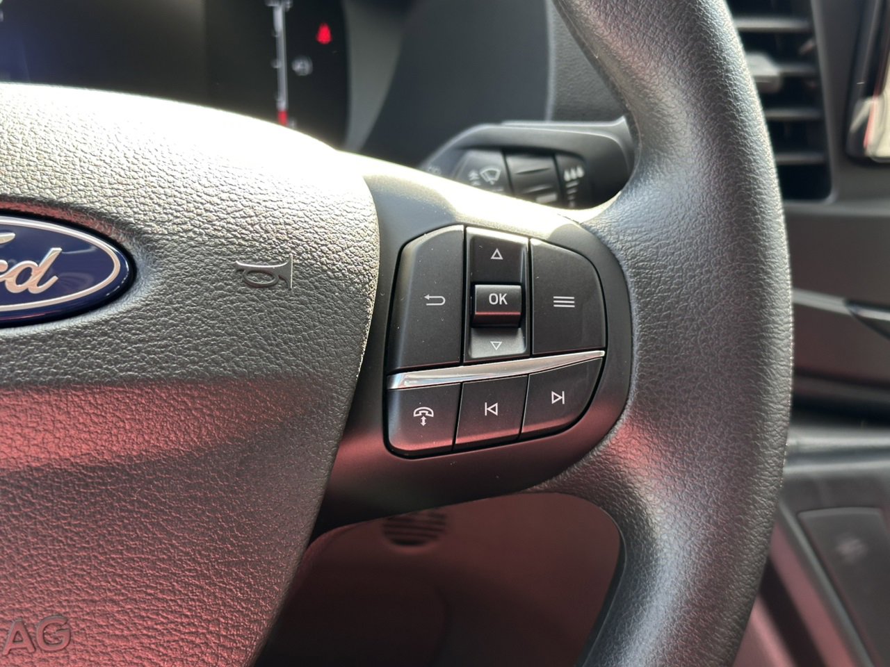 New 2026 Ford Transit 150 Low Roof AWD w/ Load Area Protection Package image 23