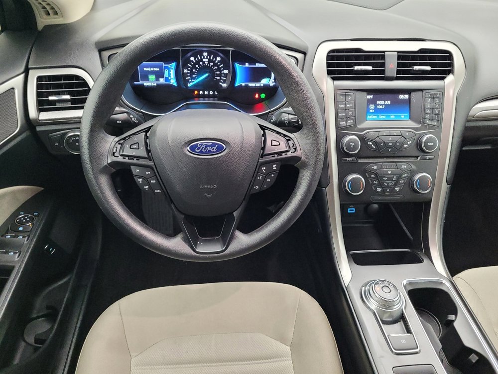 Used 2018 Ford Fusion S image 22