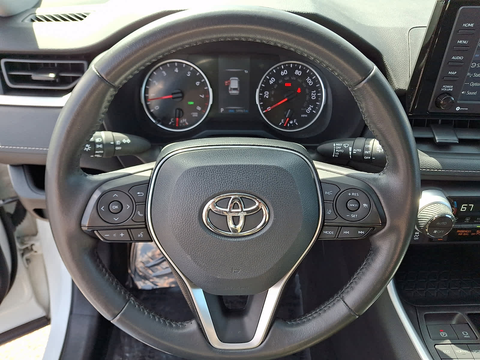 Certified 2021 Toyota RAV4 XLE w/ Convenience Package AWD/4WD image 21