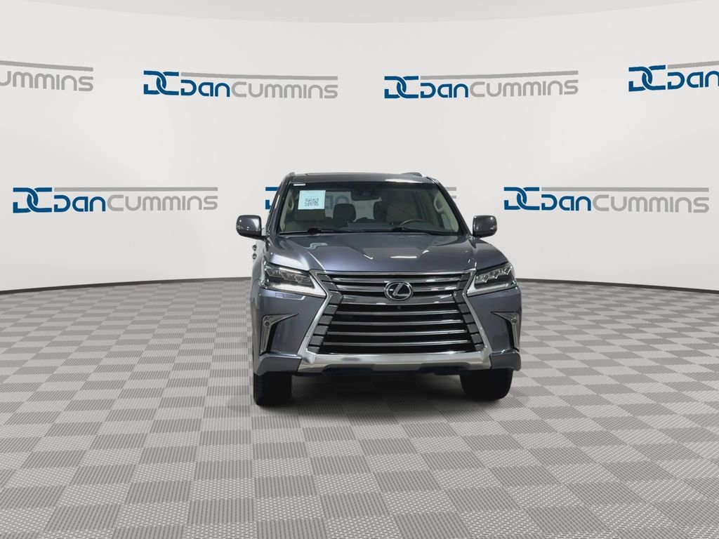 Used 2017 Lexus LX 570 4WD w/ Luxury Package image 7