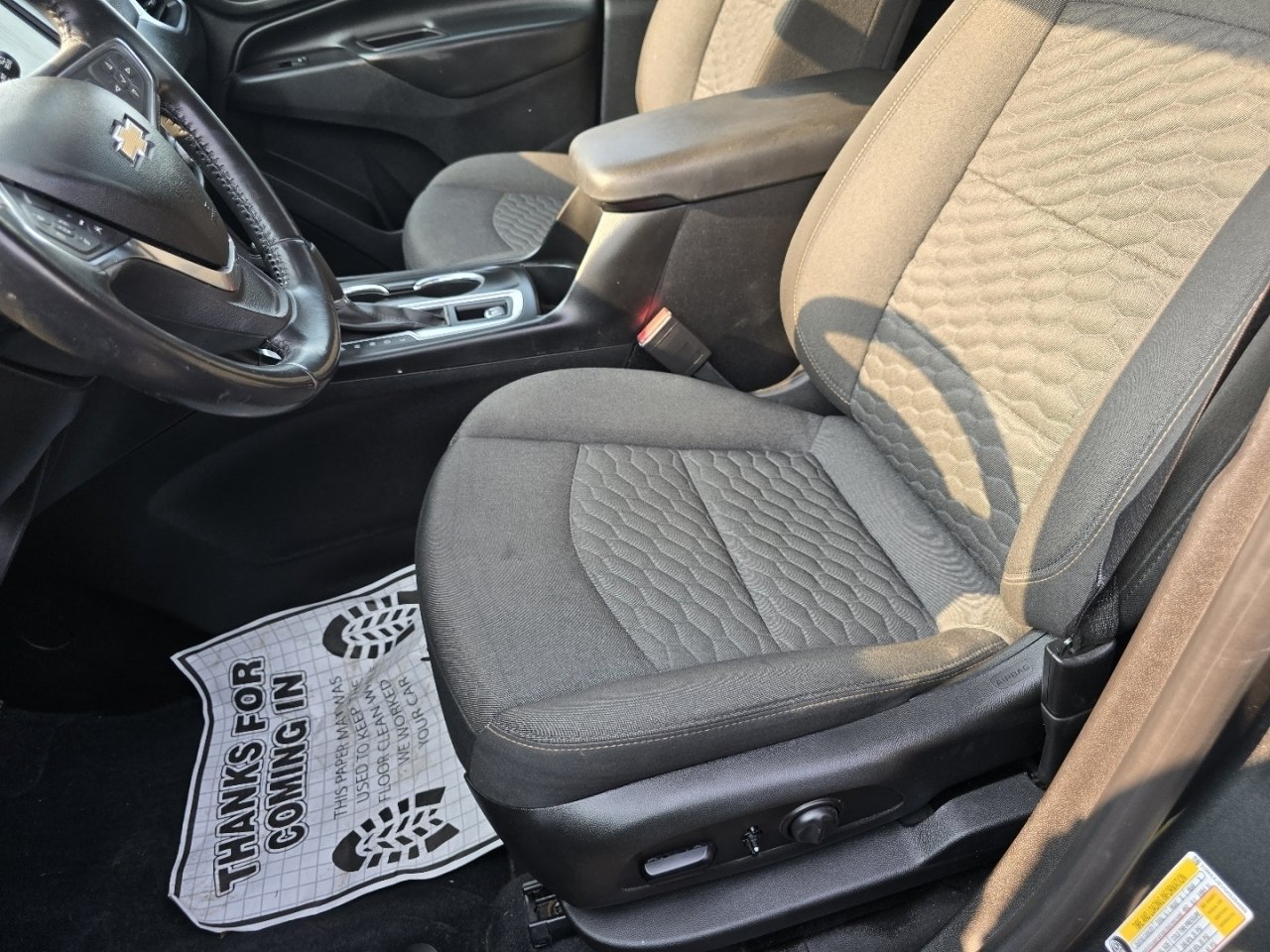 Used 2019 Chevrolet Equinox LT FWD image 15