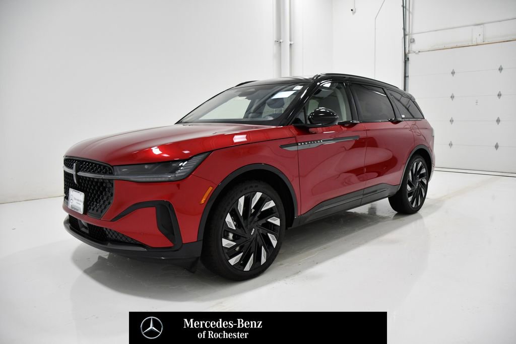 Used 2026 Lincoln Nautilus Reserve AWD/4WD image 1