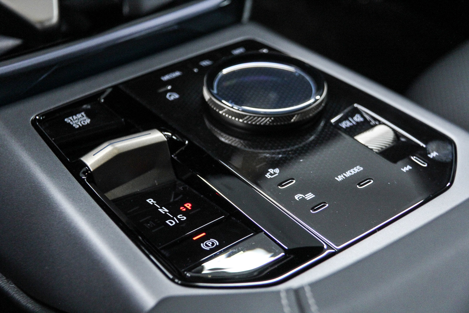 Used 2025 BMW X3 xDrive30i w/ Convenience Package image 20