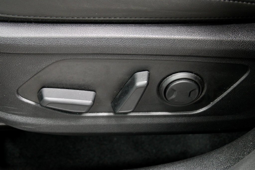 Used 2025 Kia Sorento S w/ Panoramic Sunroof Package image 27