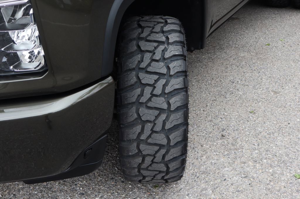 Used 2022 Chevrolet Silverado 3500 High Country w/ Safety Package II AWD/4WD image 55