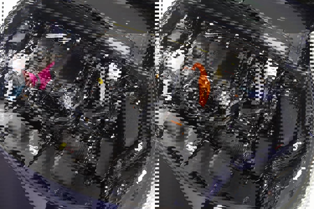 Used 2023 Toyota Venza Limited image 18