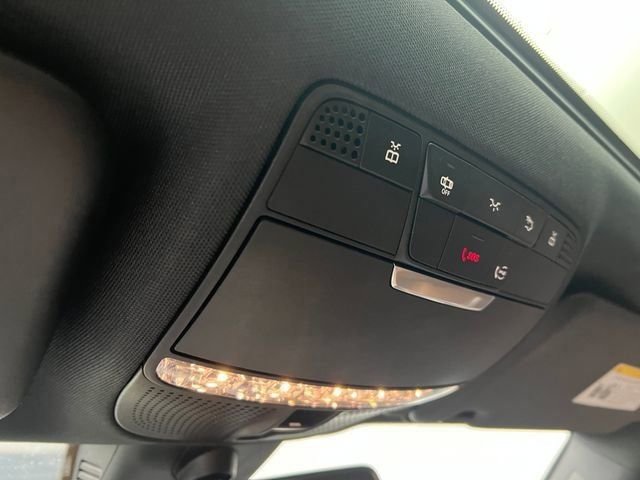 Used 2019 Mercedes-Benz E 300 image 43