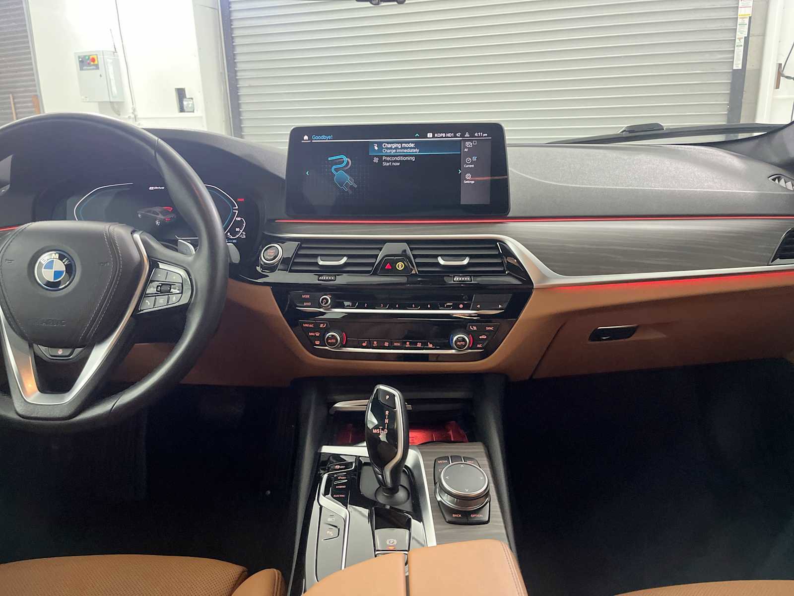 Used 2023 BMW 530e xDrive w/ Convenience Package AWD/4WD image 10