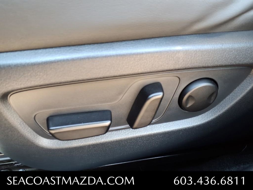 Used 2020 MAZDA CX-30 AWD w/ Premium Package image 6