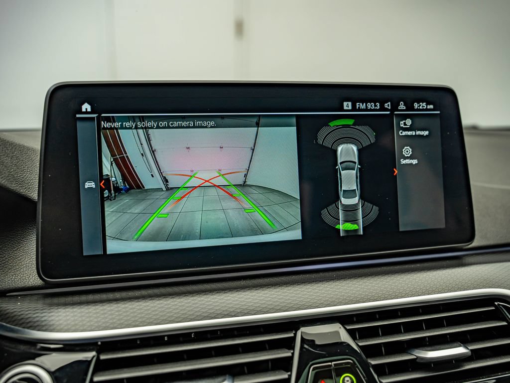 Used 2022 BMW 540i w/ M Sport Package RWD image 25