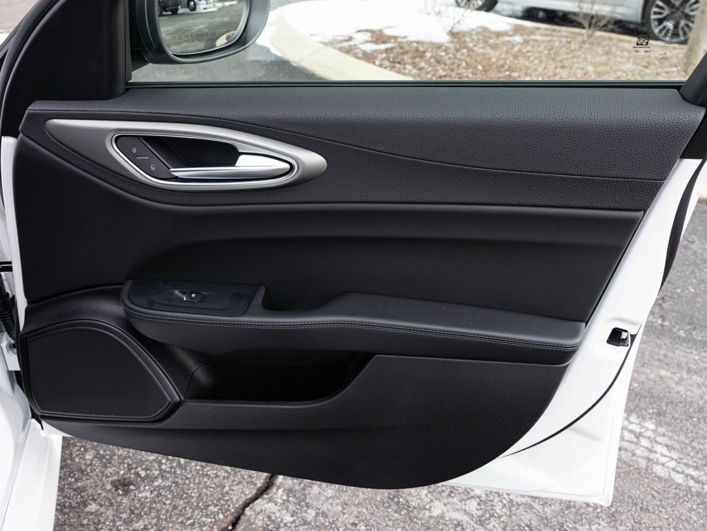 New 2026 Alfa Romeo Giulia AWD w/ Driving Assist Package image 59