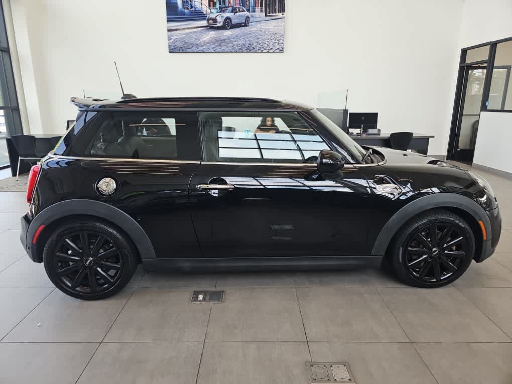 Used 2019 MINI Cooper S FWD image 10